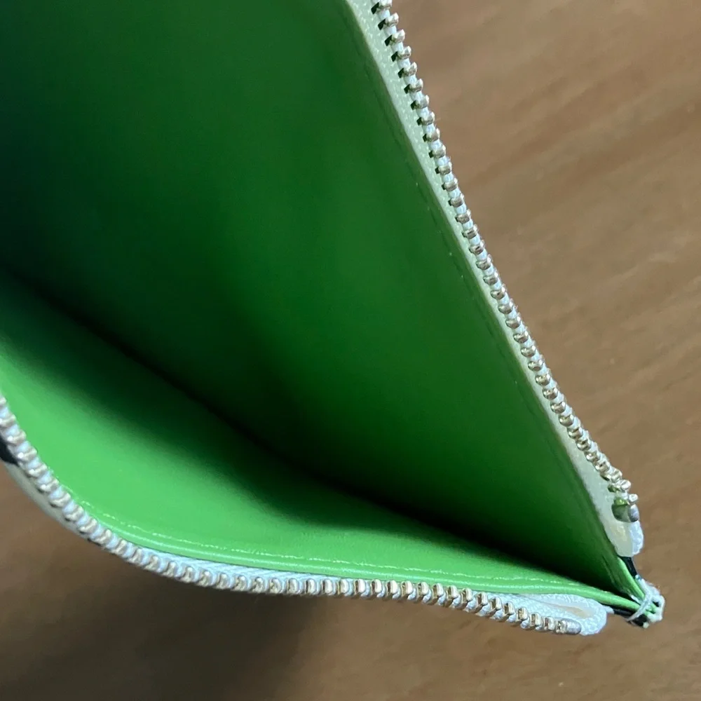 NWT kate spade | Zippered Pouch